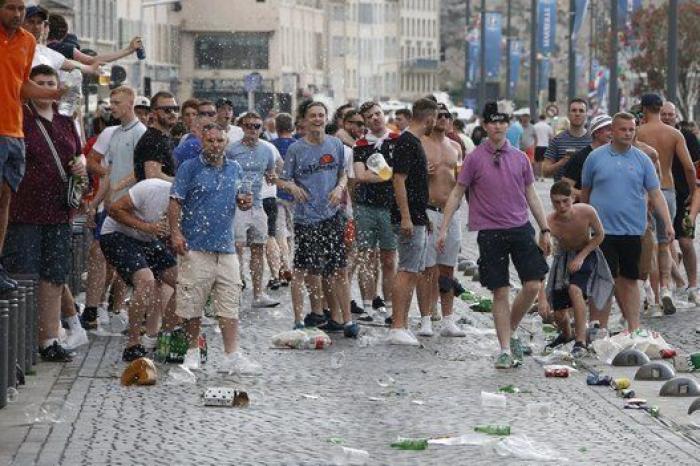 La lección de civismo de la afición irlandesa (VÍDEO)