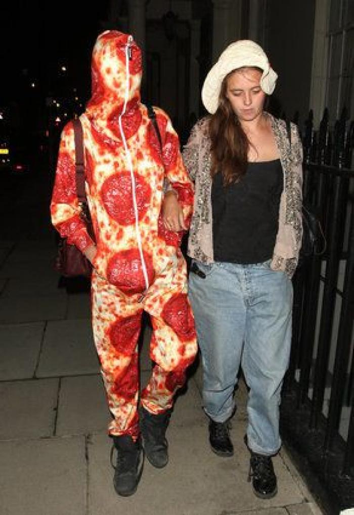Cara Delevigne y Katy Perry tienen 'mono' de pizza (FOTOS)