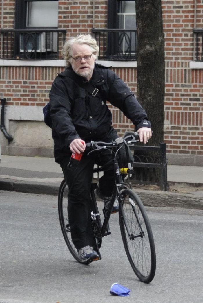 La policía halla cerca de 50 dosis de heroína en la vivienda de Philip Seymour Hoffman