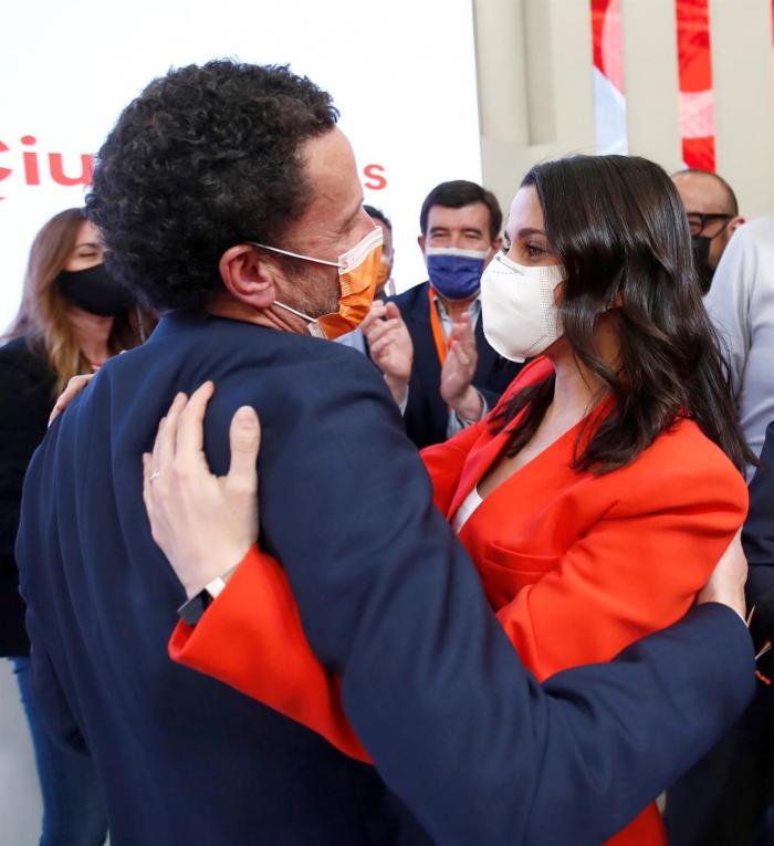 Los mejores tuits de la noche electoral del 4-M