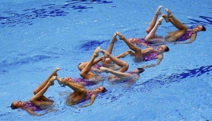 19 fotos impresionantes de los campeonatos de natación sincronizada
