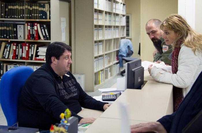 Mi cuerpo es mío... literalmente: mujeres registran sus cuerpos en el Registro Mercantil en una acción artística