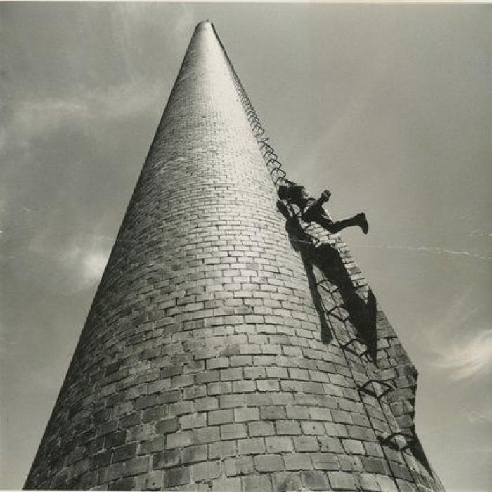 Un artista transforma pesadillas infantiles en fotos que se te aparecerán en sueños