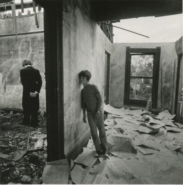 Un artista transforma pesadillas infantiles en fotos que se te aparecerán en sueños