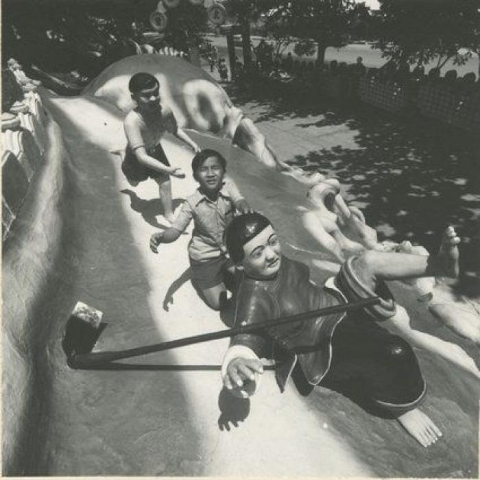 Un artista transforma pesadillas infantiles en fotos que se te aparecerán en sueños