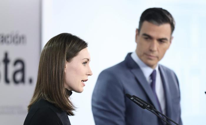 Un periodista dice a la primera ministra finlandesa "estás espectacular": su reacción es para verla