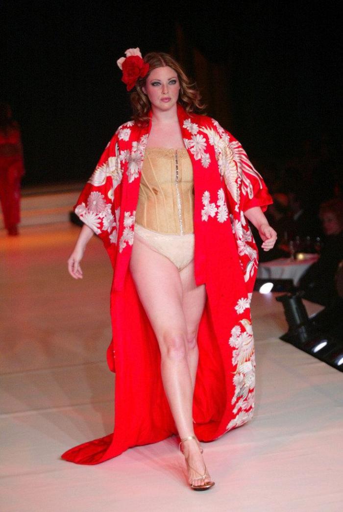 Candice Huffine explica por qué el 'estás más delgada' no debería ser un cumplido