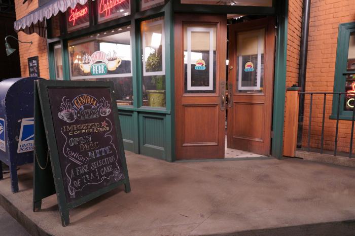 Jennifer Aniston, a su amigo Gunther: "Friends' no hubiese sido lo mismo sin ti"