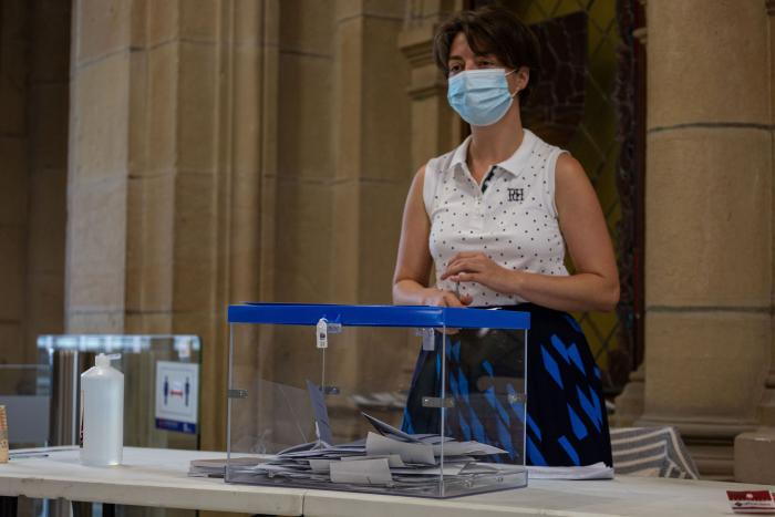 Las elecciones vascas registran el mínimo histórico de participación: 52,8%