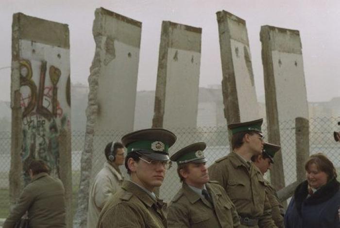 El muro cayó en Barcelona