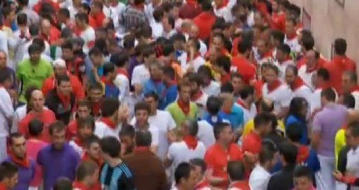 El séptimo encierro deja un susto y al menos un herido por asta de toro