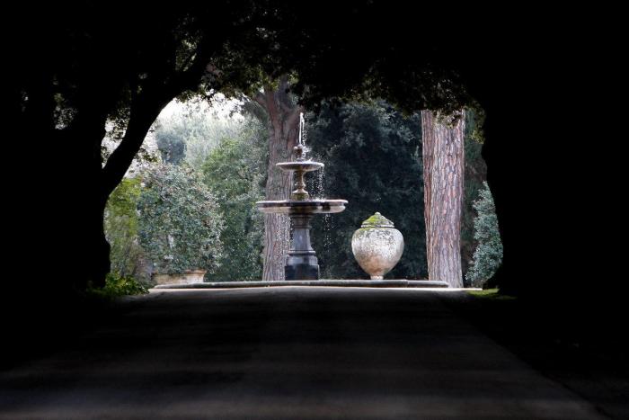 Francisco dice que "acabaría en un psiquiátrico" si viviera en los aposentos papales