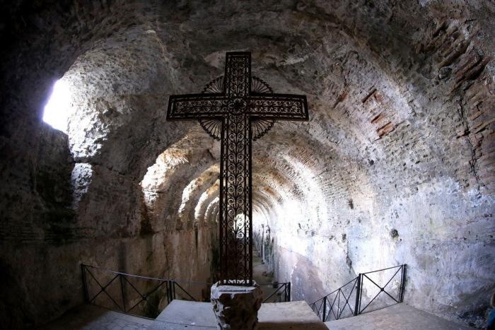 Francisco dice que "acabaría en un psiquiátrico" si viviera en los aposentos papales