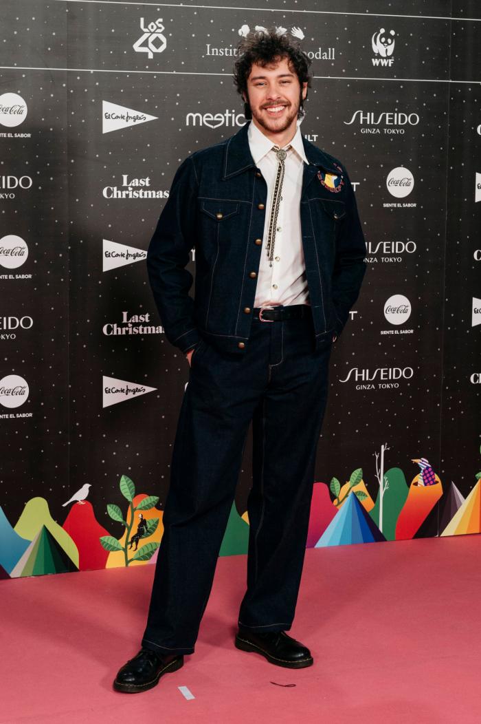 El tierno momento entre Aitana y Miguel Bernardeau en 'Los 40 Music Awards'