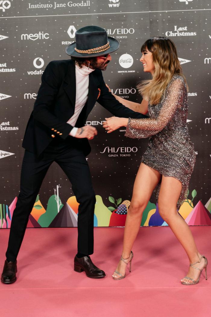 El tierno momento entre Aitana y Miguel Bernardeau en 'Los 40 Music Awards'