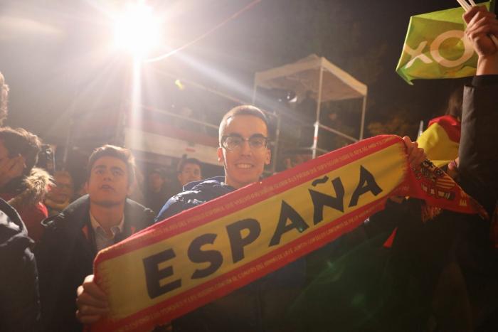 El rifirrafe entre Juan Ramón Lucas y Ortega Smith: "Ustedes atacan la libertad de expresión"