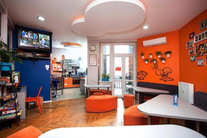 ¿Dormir por poco dinero? Los hoteles 'low cost' son la respuesta