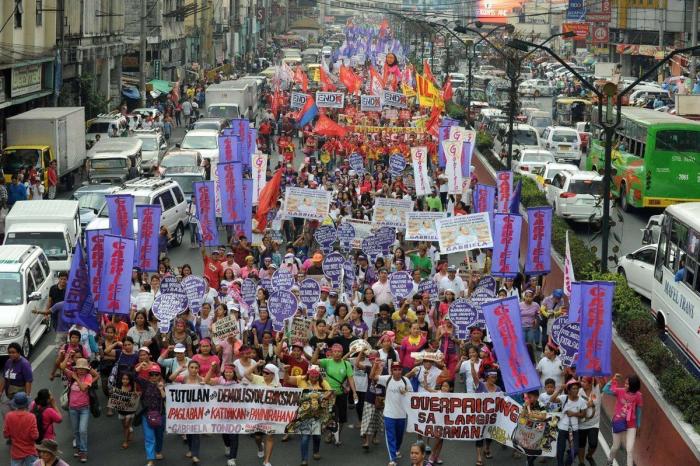 Protestas en todo el mundo para conmemorar el Día Internacional de la Mujer (FOTOS)