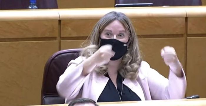 Casado ‘okupa’ la calle