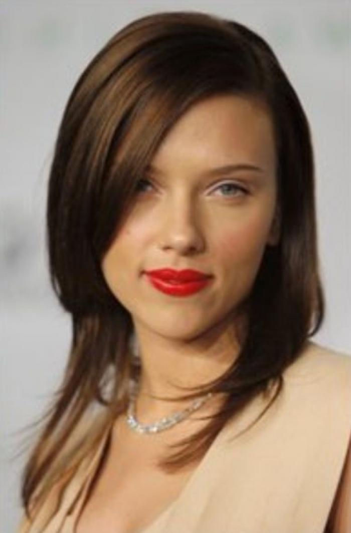 Así cambian las famosas con el pelo al natural