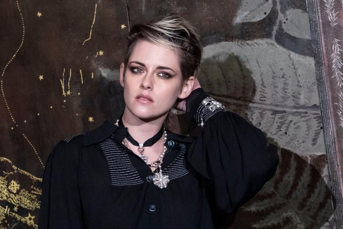 Así cambian las famosas con el pelo al natural