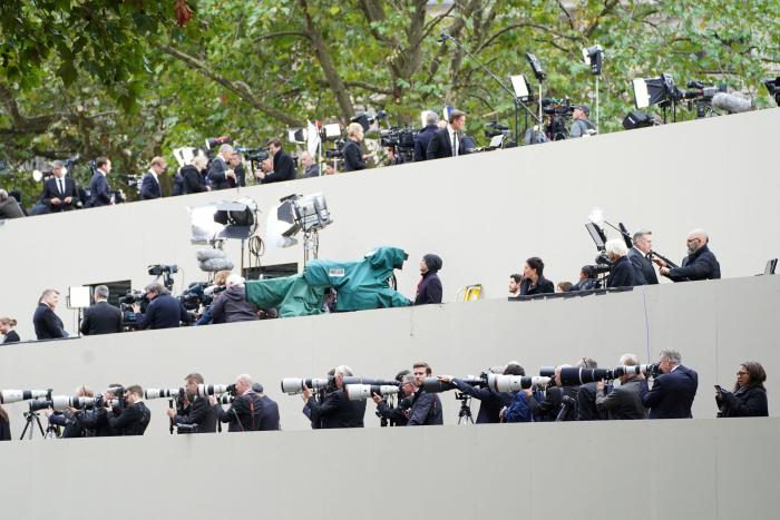 “¿Y ahora qué hacemos con el rey Juan Carlos?”