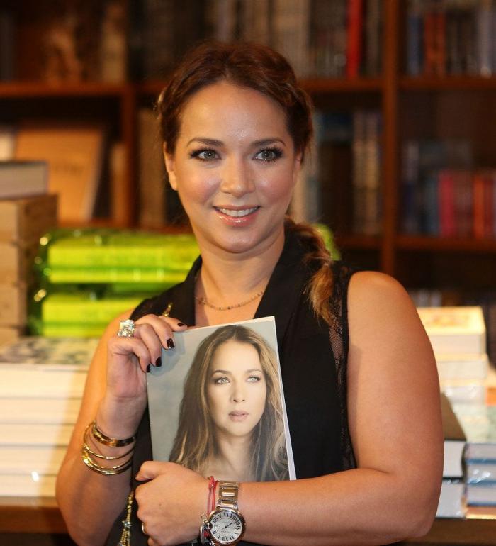 El "dolor y vergüenza" de Cristina Saavedra por lo ocurrido en un hospital: "Oigan, que la vida de mi hermana se va"