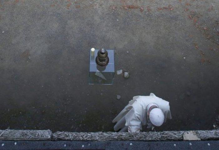 El papa dice que los políticos que se enfurecen contra los homosexuales, los judíos y los gitanos le recuerdan a Hitler