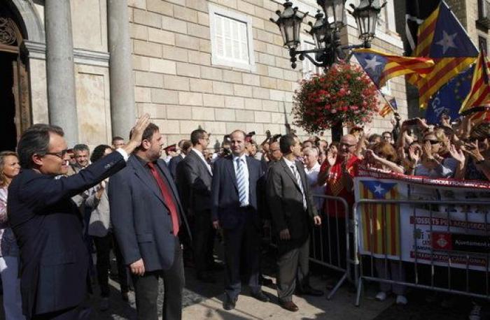 ERC ganaría las elecciones con 6,7 puntos de ventaja sobre CiU y Podemos entraría en el Parlament