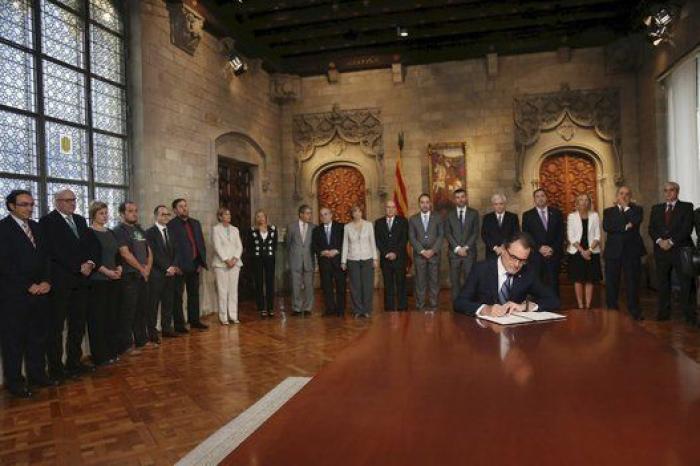 ERC ganaría las elecciones con 6,7 puntos de ventaja sobre CiU y Podemos entraría en el Parlament
