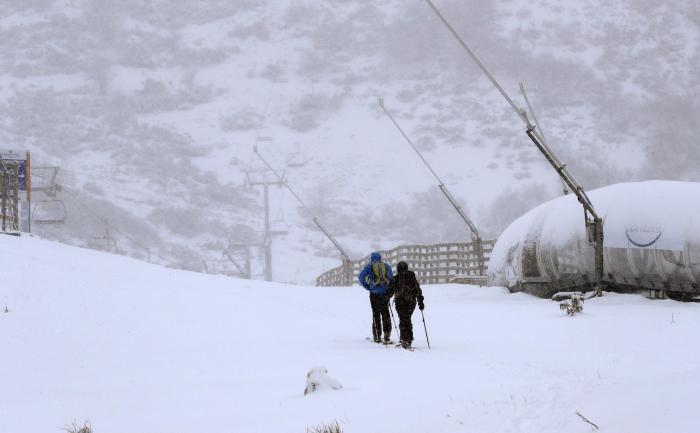 España se tiñe de blanco... en otoño: las imágenes más espectaculares del temporal