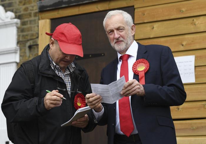 Jeremy Corby y su ciberplan: internet para todos en Reino Unido