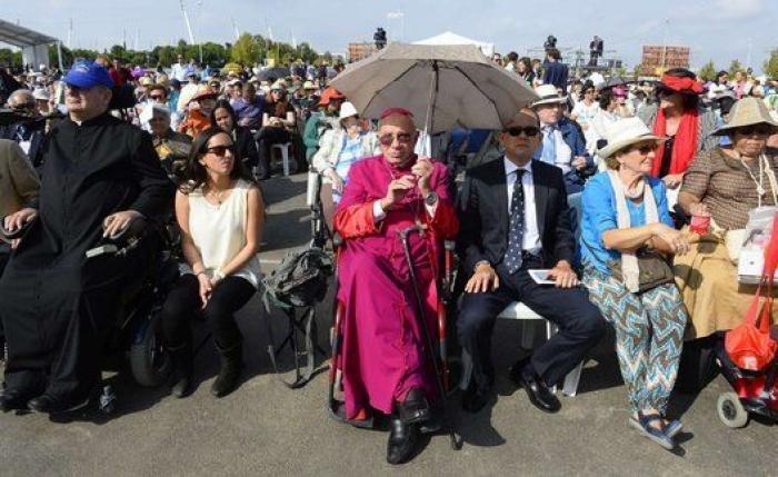 Guindos y Fernández Díaz asisten a una misa del OPUS en Madrid (FOTOS)