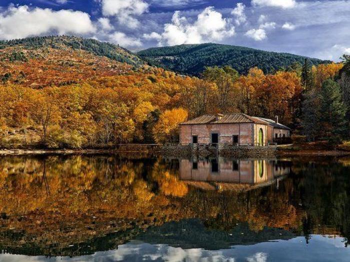 10 paisajes para disfrutar del otoño sin salir de España (FOTOS)
