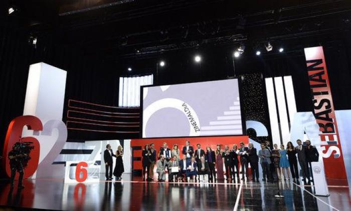 Noche de cine... y modelazos en San Sebastián (FOTOS)