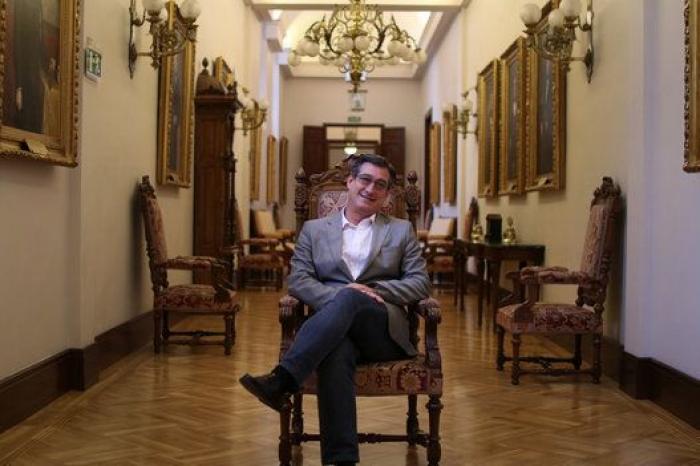 Ignacio Prendes: "Me parece inaceptable un pacto entre el PP y los nacionalistas"