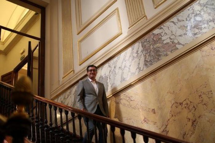 Ignacio Prendes: "Me parece inaceptable un pacto entre el PP y los nacionalistas"