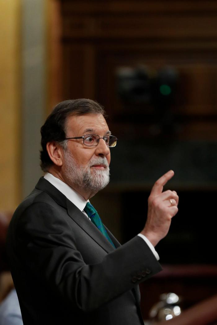 Y Sánchez le robó a Rajoy el título de superviviente y (casi) presidente