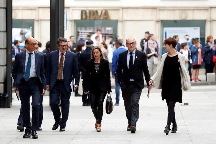 Y Sánchez le robó a Rajoy el título de superviviente y (casi) presidente