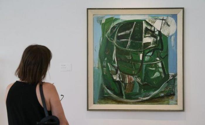 Londres exhibe la colección de arte privada de David Bowie