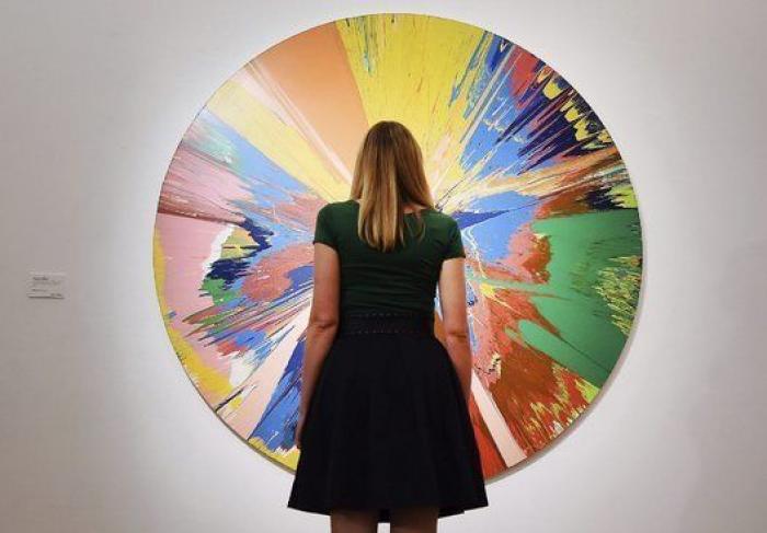 Londres exhibe la colección de arte privada de David Bowie