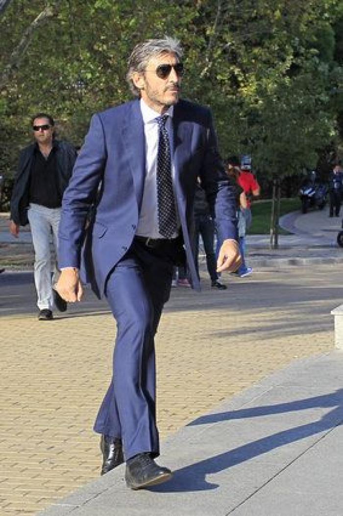 Muerte de Miguel Boyer: Isabel Preysler, arropada por familiares y amigos en el tanatorio (FOTOS)