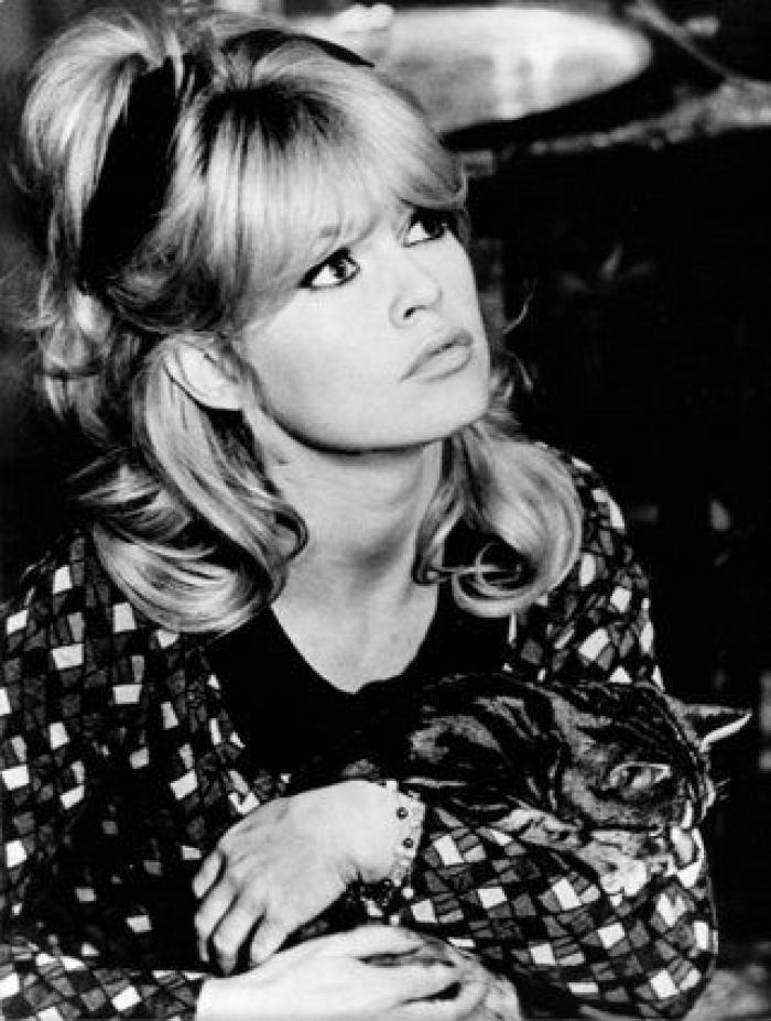 Brigitte Bardot confiesa que se intentó suicidar cuando era adolescente