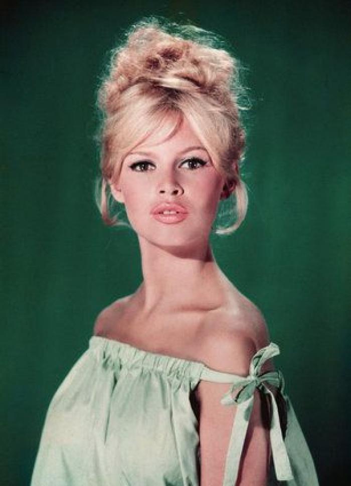 Brigitte Bardot confiesa que se intentó suicidar cuando era adolescente