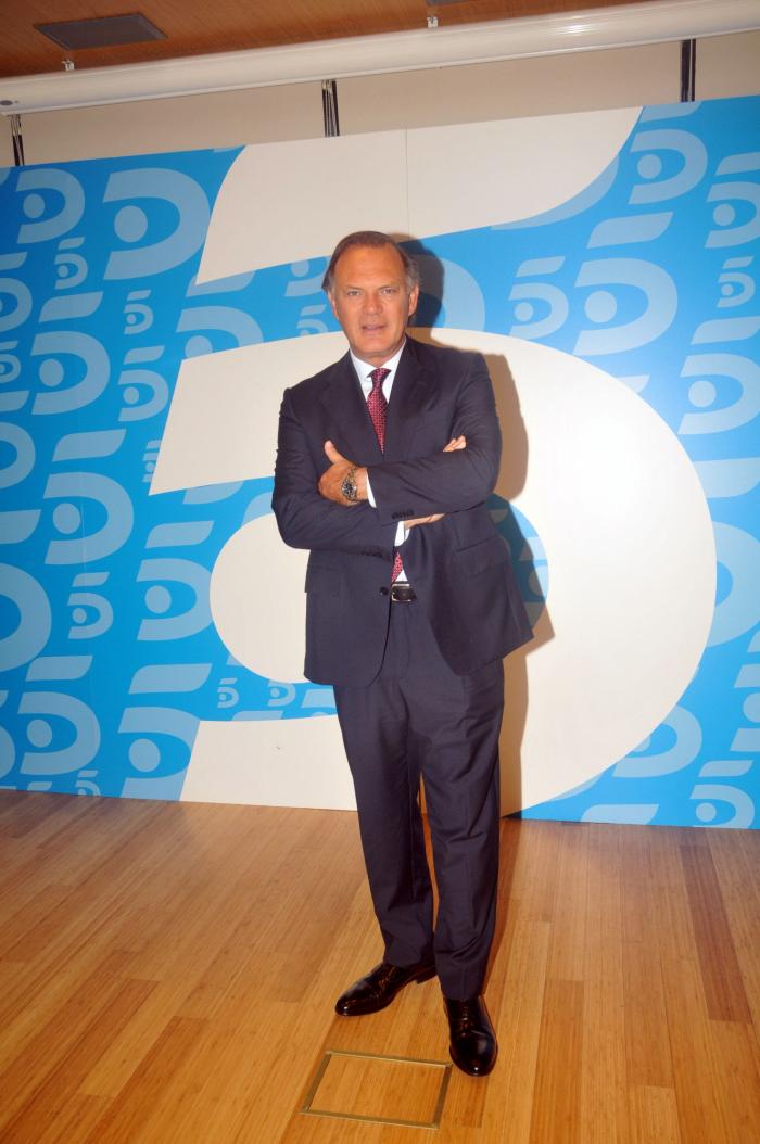 Pedro Piqueras inicia así de duro 'Informativos Telecinco': no ahorra en calificativos contra Putin