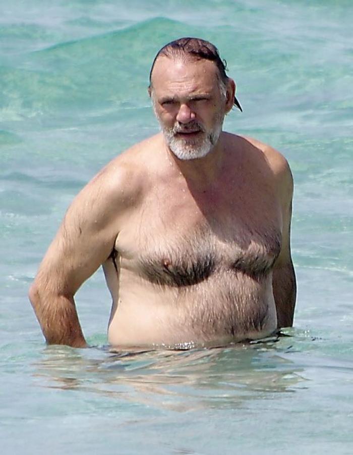 Pedro Piqueras inicia así de duro 'Informativos Telecinco': no ahorra en calificativos contra Putin