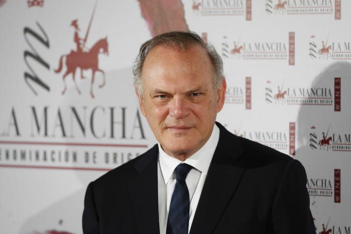 Pedro Piqueras inicia así de duro 'Informativos Telecinco': no ahorra en calificativos contra Putin