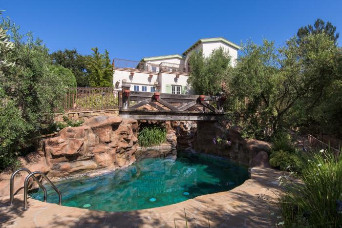 Todos los detalles del nuevo 'casoplón' de María Pombo