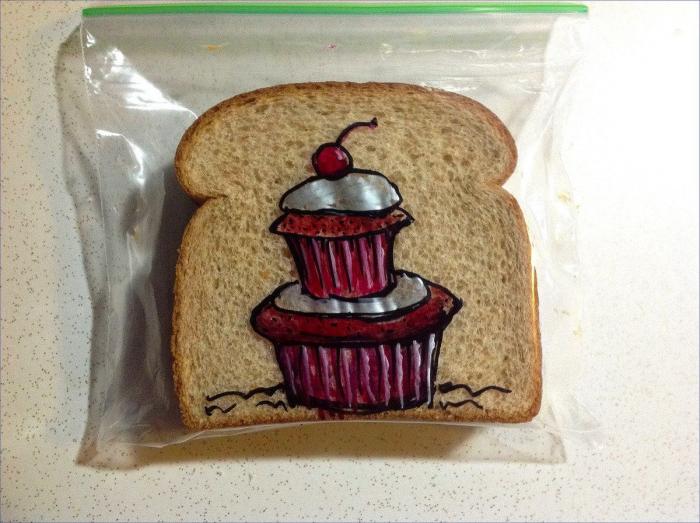 Un padre que convierte en arte el bocadillo de sus hijos