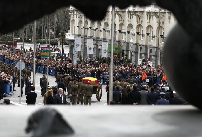 El error sobre Suárez en el examen de Historia de la EvAU de Madrid que incendia Twitter